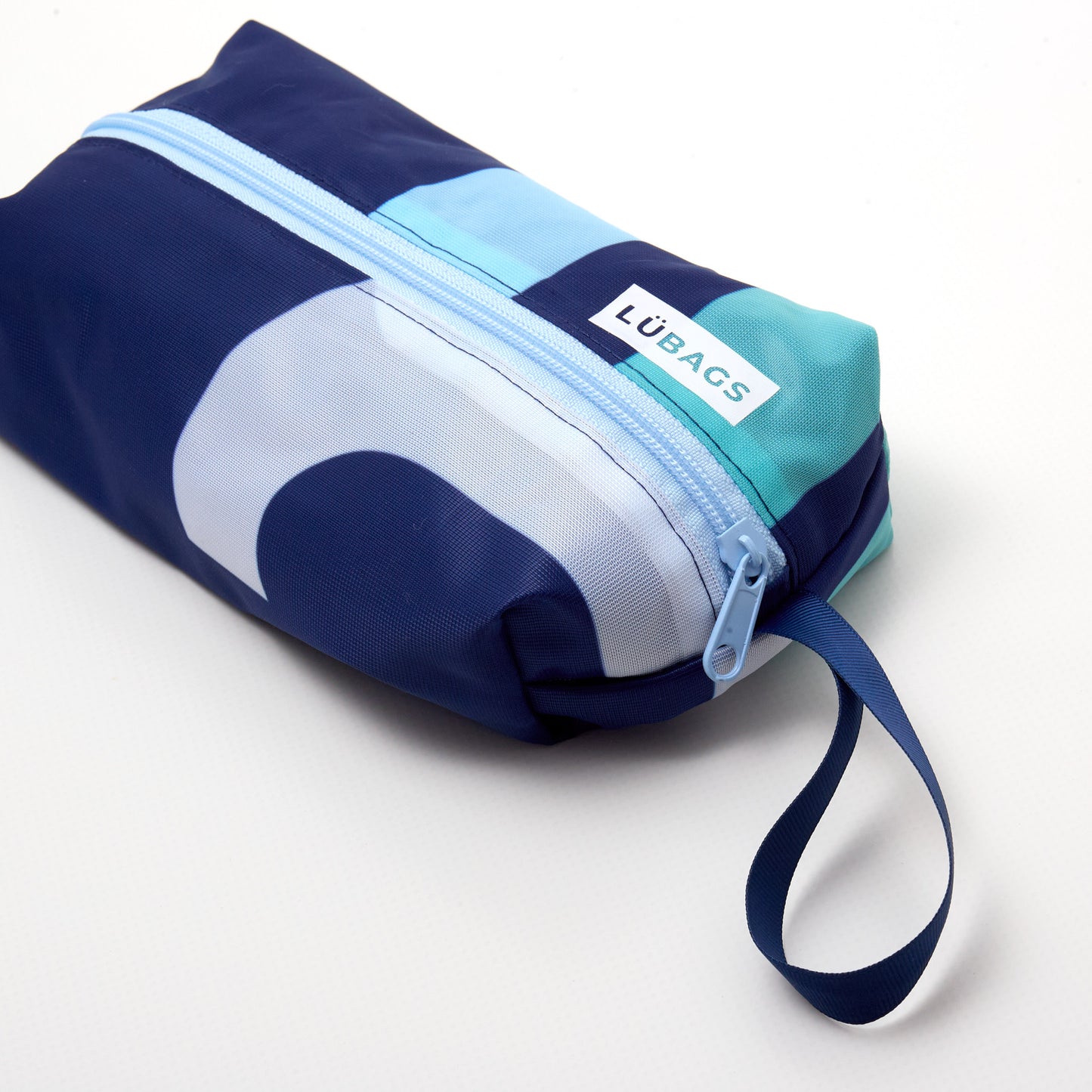 Box Flag Small 02