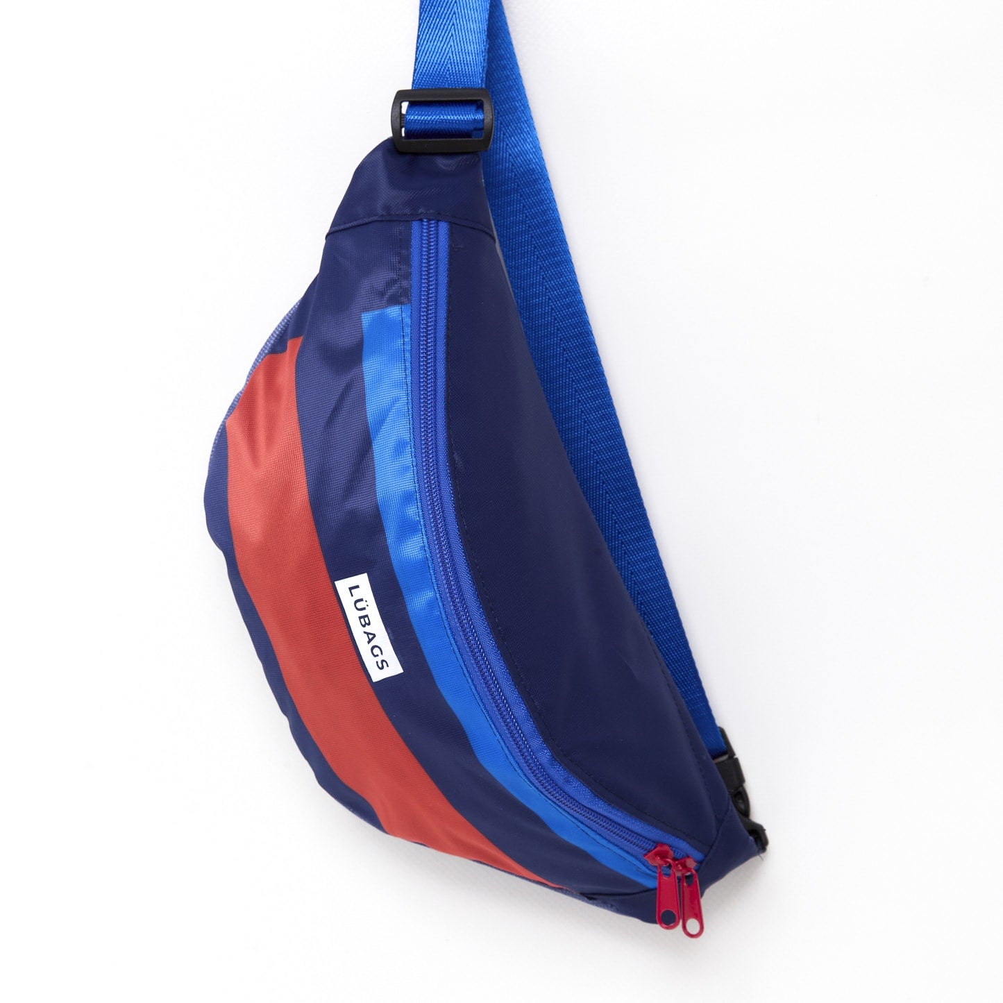 Cross Flag Bag 30