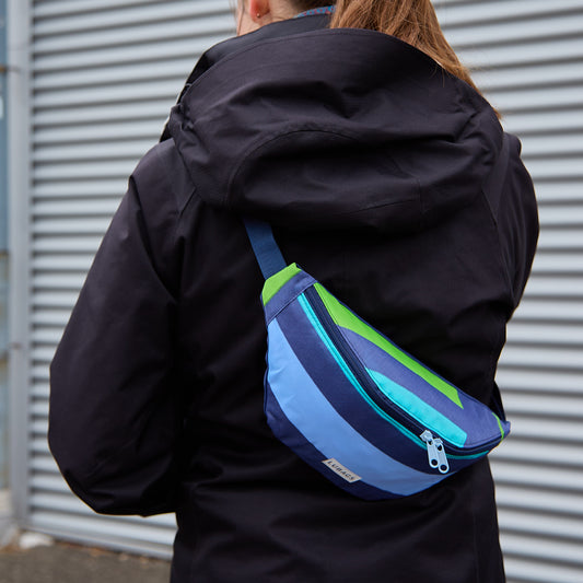 Cross Flag Bag  09
