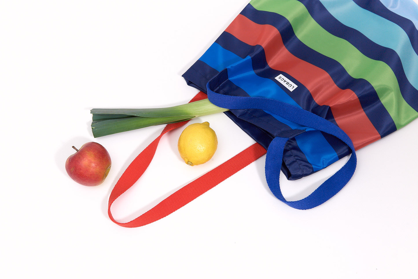Elegant Shopper 01
