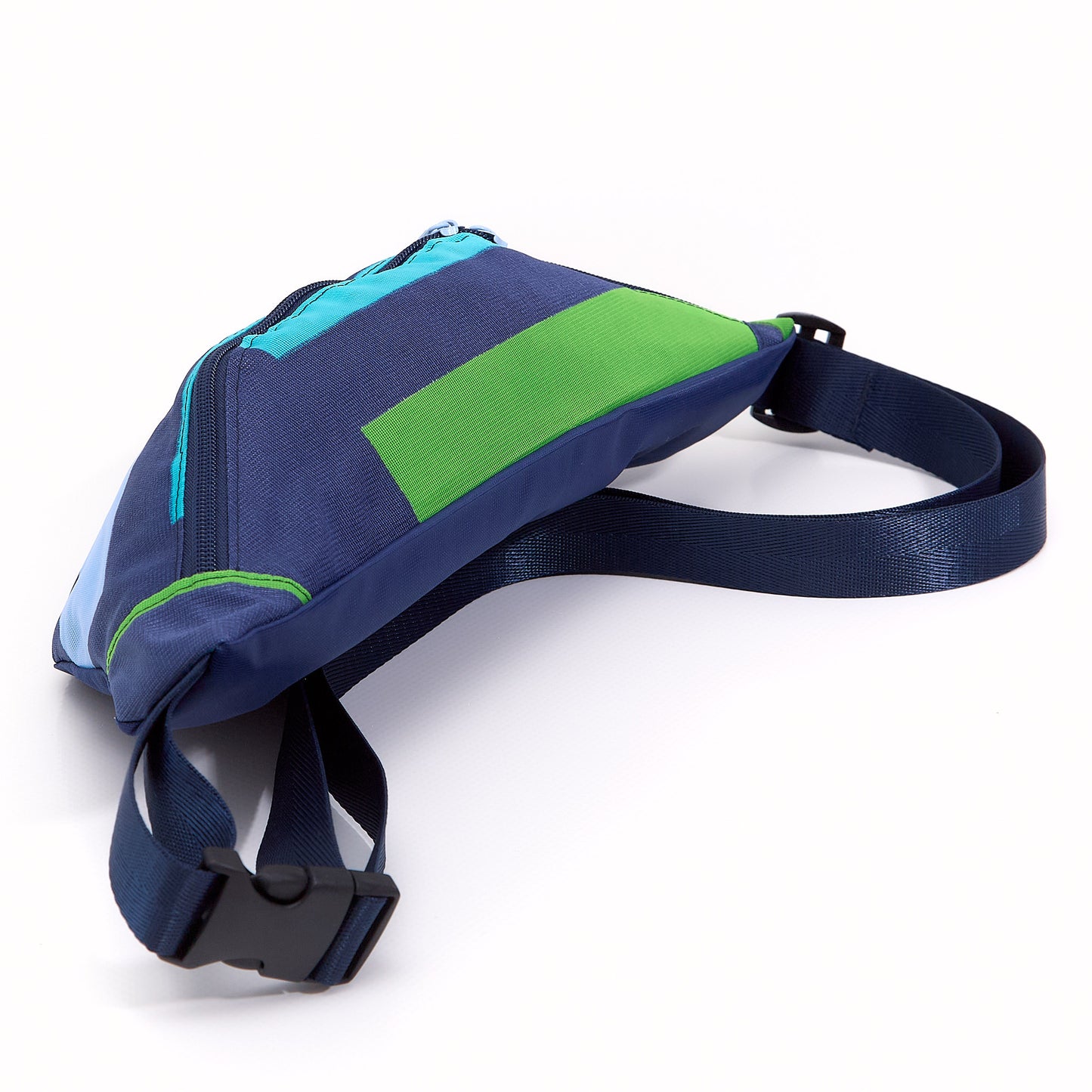 Cross Flag Bag  09