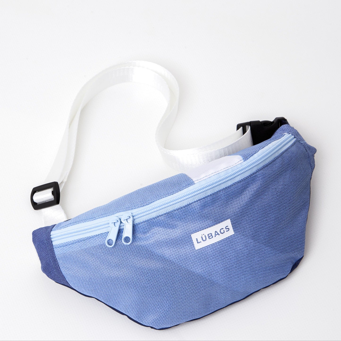 Cross Flag Bag 26