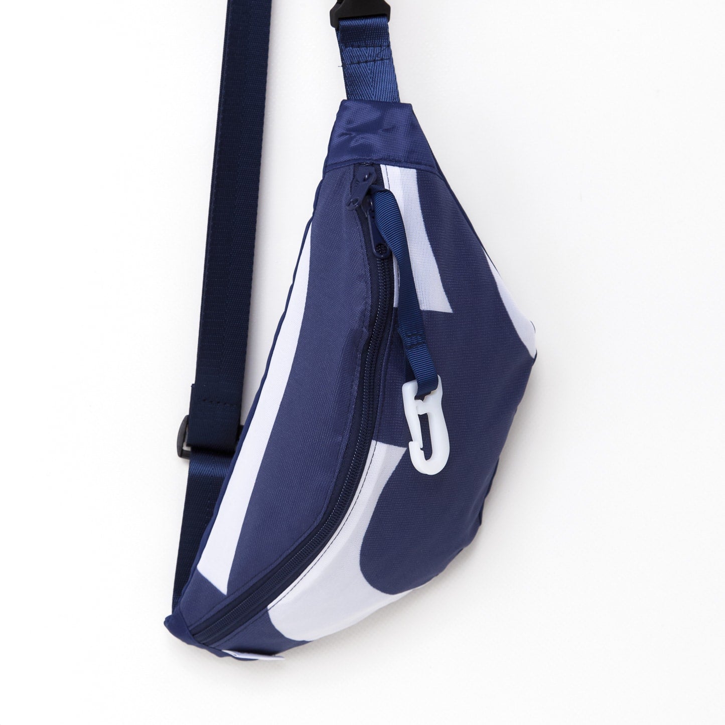 Cross Flag Bag 25