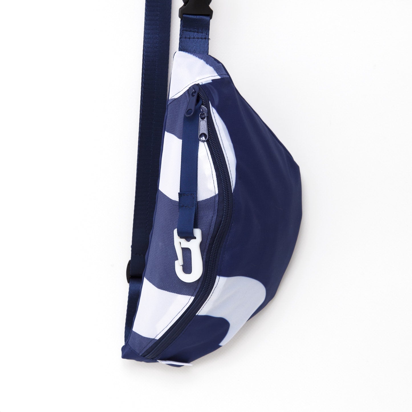 Cross Flag Bag 24